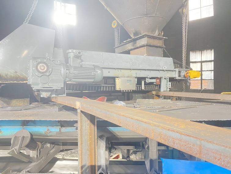 在冶金生產(chǎn)作業(yè)中，帶式定量稱重給料機(jī)有哪些作用？